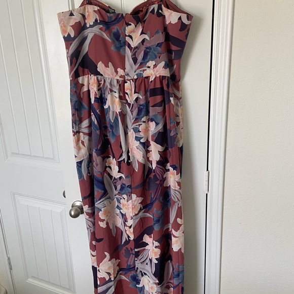 Plus size - Mauve strapless formal dress- City Chic - Size 20 - never worn - Picture 2 of 3